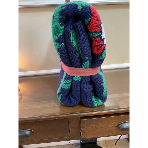 Rowing Blazers Target Rose Print Throw Blanket - Picture 8 of 10